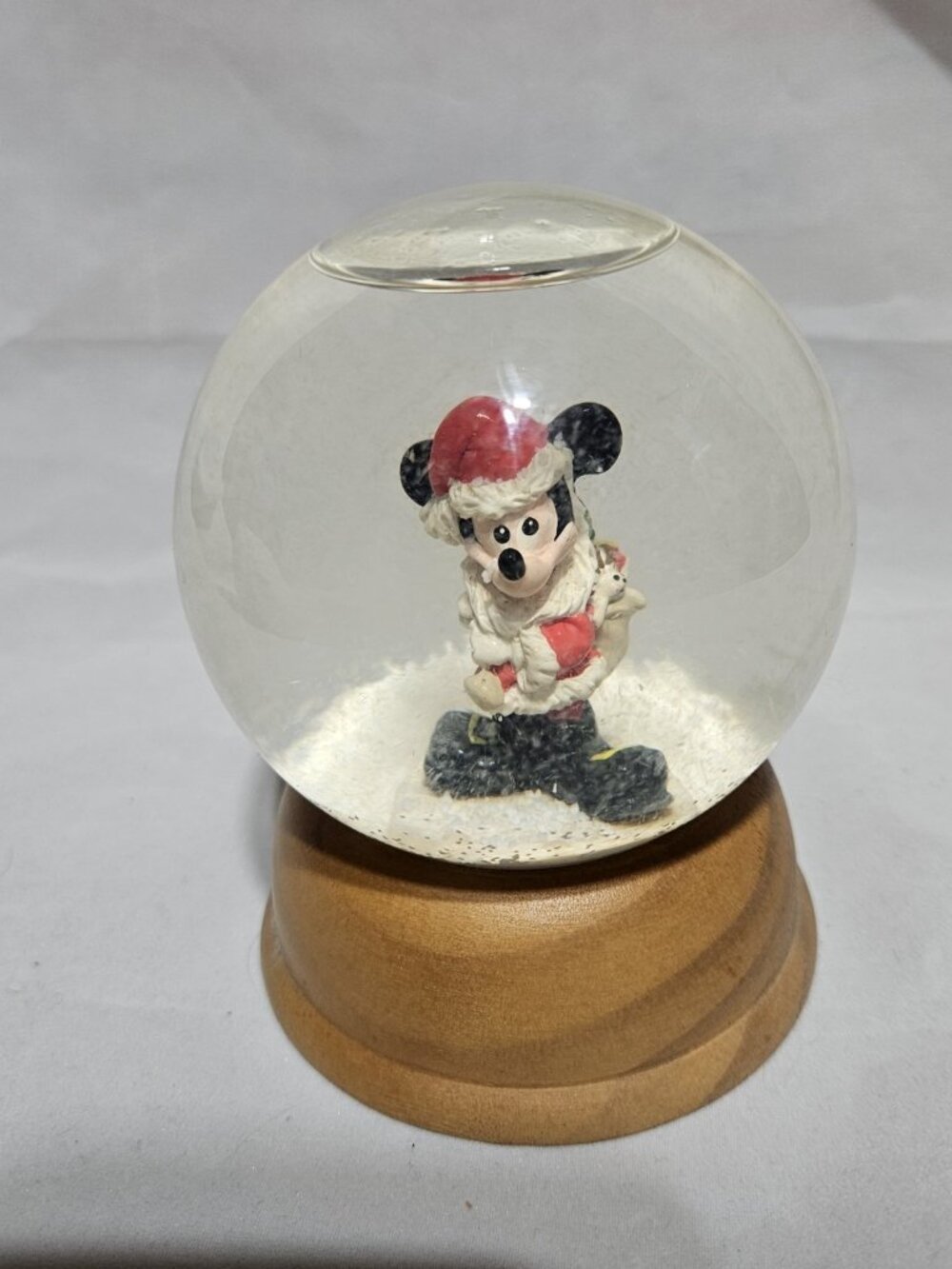 Vintage Disney NE Limited Edition Crystal Christmas Snow Globe Mickey Mouse 1989 - Picture 6 of 11